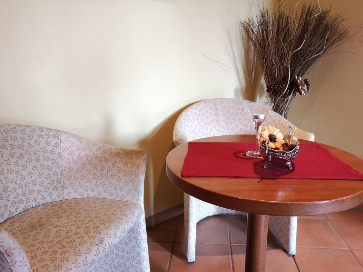 Comfort Rooms Villa Gaia Tor Vergata ローマ エクステリア 写真