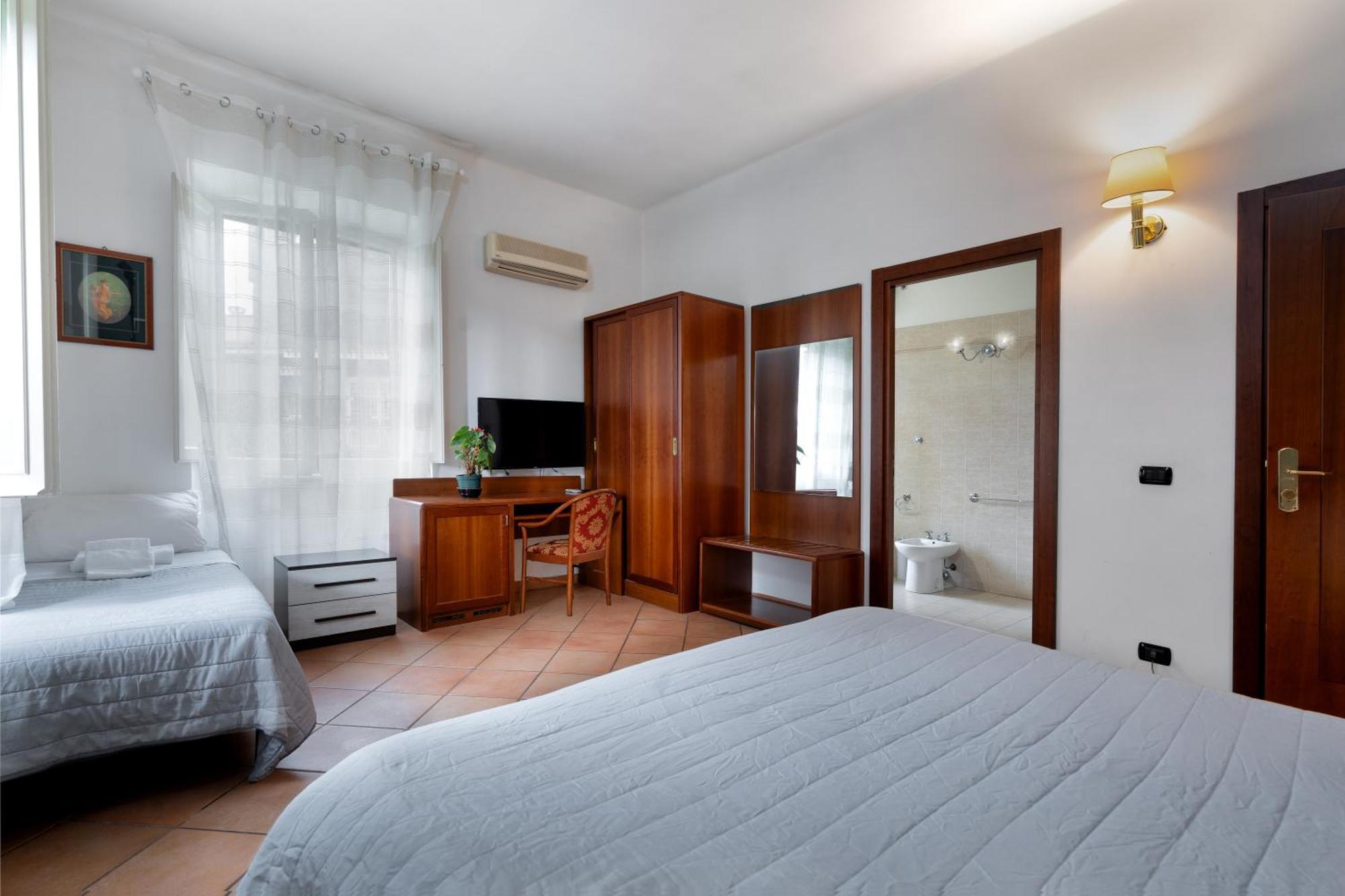 Comfort Rooms Villa Gaia Tor Vergata ローマ エクステリア 写真